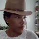 Évelyne